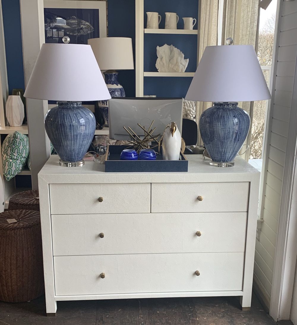 Blue and white wire brushed ceramic table lamp with acrylic base white linen shade one bulb 150 watt max standard base e26