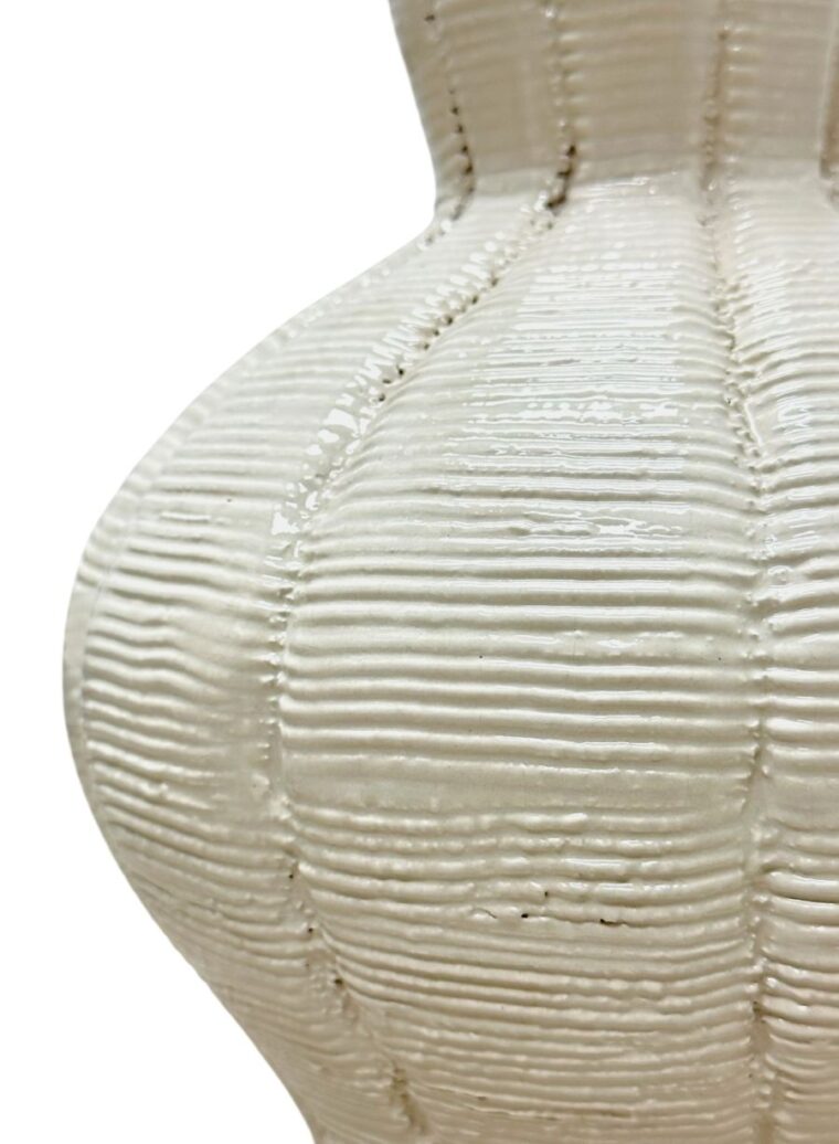 Ella Linear Table Lamp  - Image 4
