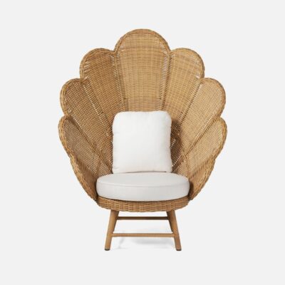 Peacock chair with light honey finish, set in a white high-performance fabric, offering outdoor comfort and style.