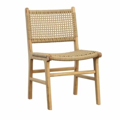 Chair with wicker back and teak frame, perfect for outdoor dining, natural finish.