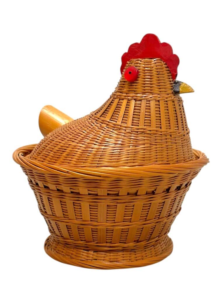 Vintage Chicken Wicker Lidded Basket - Image 2