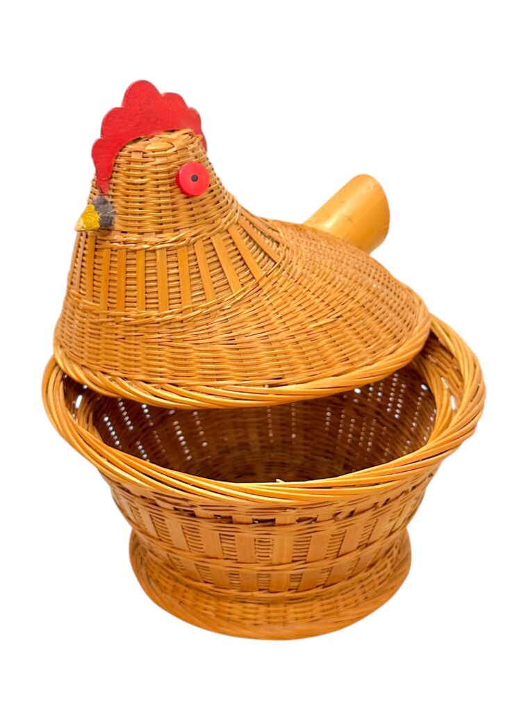 Vintage Chicken Wicker Lidded Basket - Image 7