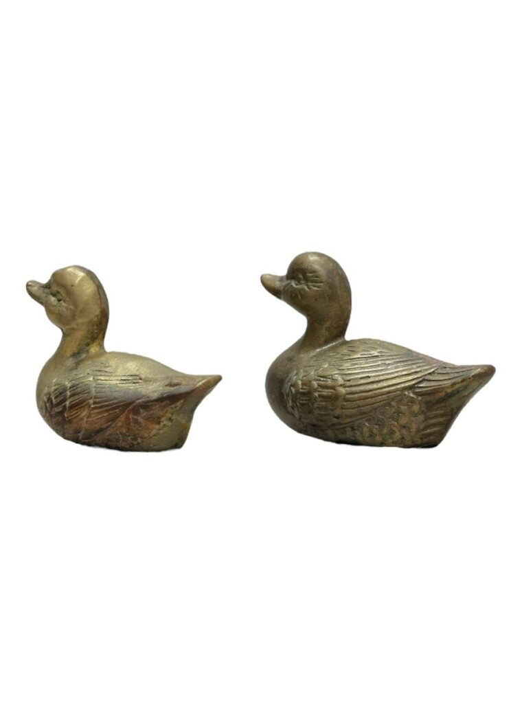Pair of Petite Vintage Brass Ducks - Image 9