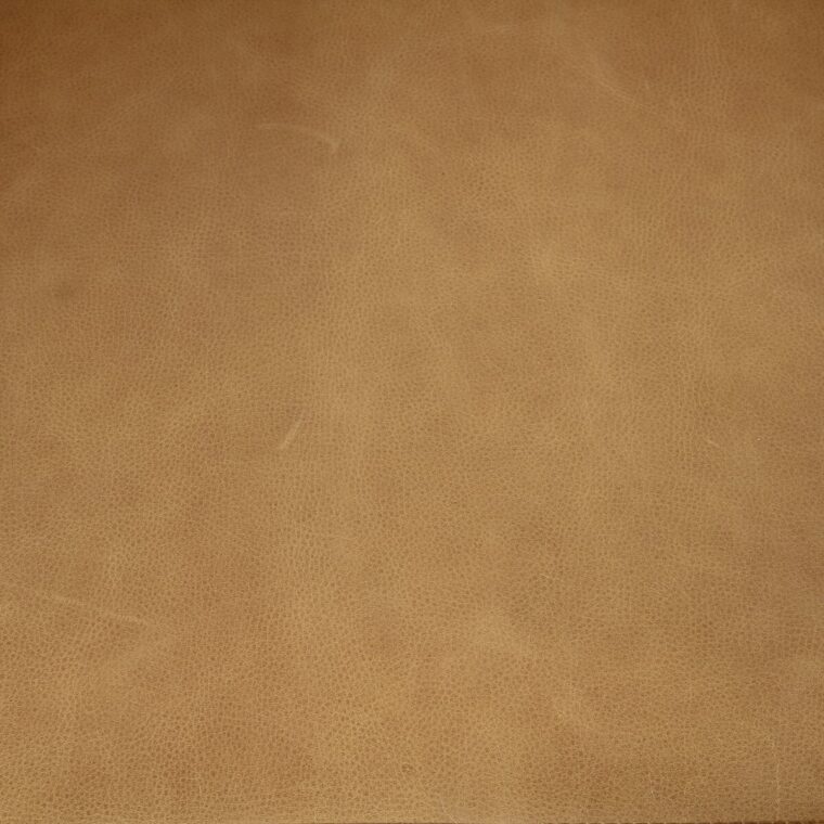 Three Legged Italian Leather Arm Chair - Image 8