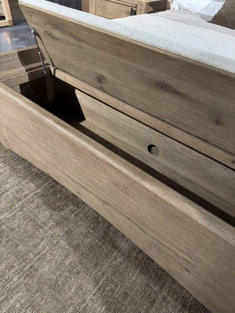 Oak Storage Bench with Upholstered Lift Up Top - Image 16
