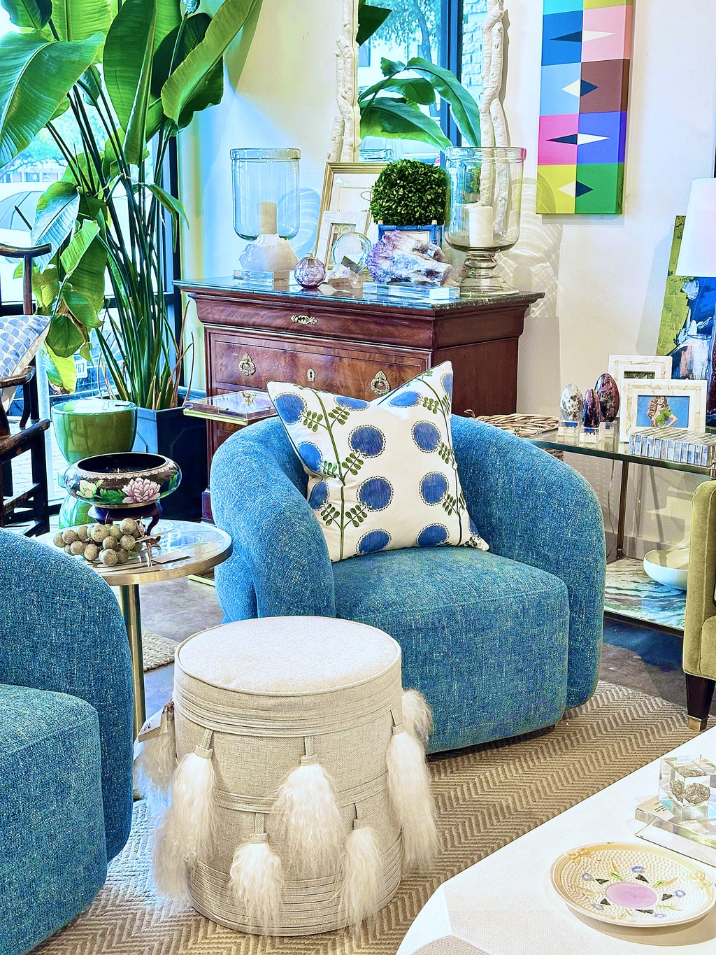Blueberry Chenille Swivel Barrel Style Chair - Image 12