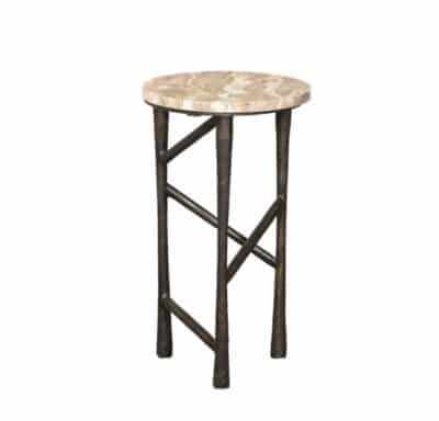 Mateo Drinks Table
