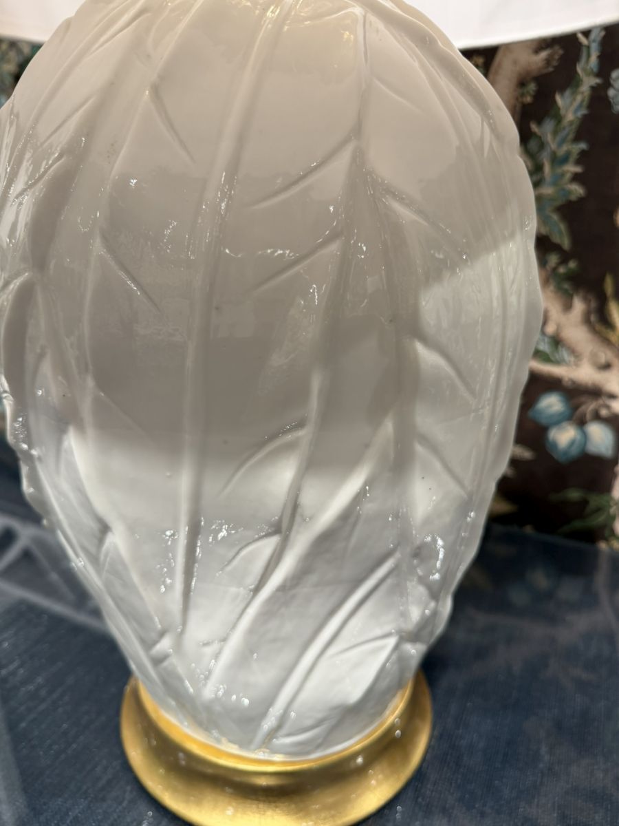 Blanc de Chine Tobacco Table Lamp - Image 4